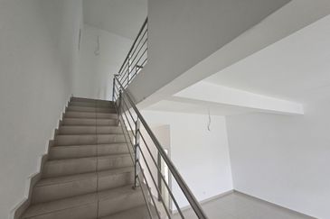 KSL PULAI BESTARI 4 BED 4 BATH BRAND NEW FOR SALE