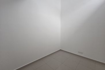 KSL PULAI BESTARI 4 BED 4 BATH BRAND NEW FOR SALE