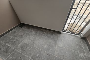 KSL PULAI BESTARI 4 BED 4 BATH BRAND NEW FOR SALE