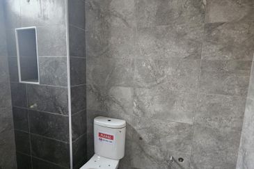 KSL PULAI BESTARI 4 BED 4 BATH BRAND NEW FOR SALE