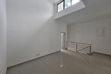 KSL PULAI BESTARI 4 BED 4 BATH BRAND NEW FOR SALE