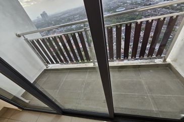 KSL Avery Park @ Taman Rinting New Studio For Sale