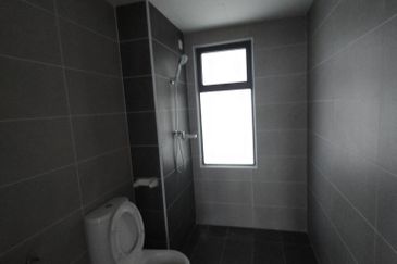 KSL Avery Park @ Taman Rinting New Studio For Sale