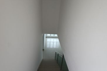 KSL Avery Park @ Rinting New Penthouse 2 Bed Sale