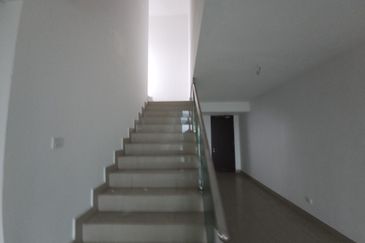 KSL Avery Park @ Rinting New Penthouse 3 Beds Sale