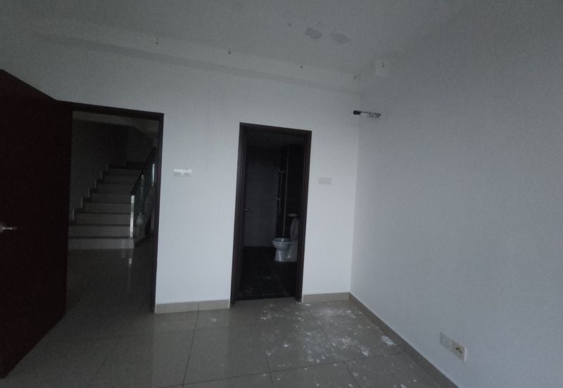 KSL Avery Park @ Rinting New Penthouse 3 Beds Sale