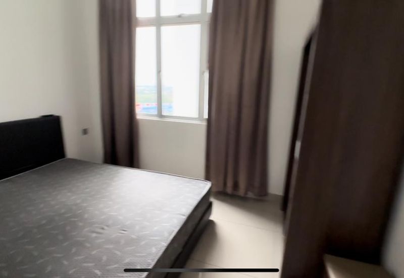 SKS Habitat Apartment, Larkin