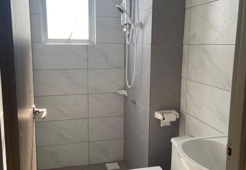 SKS Habitat Apartment, Larkin