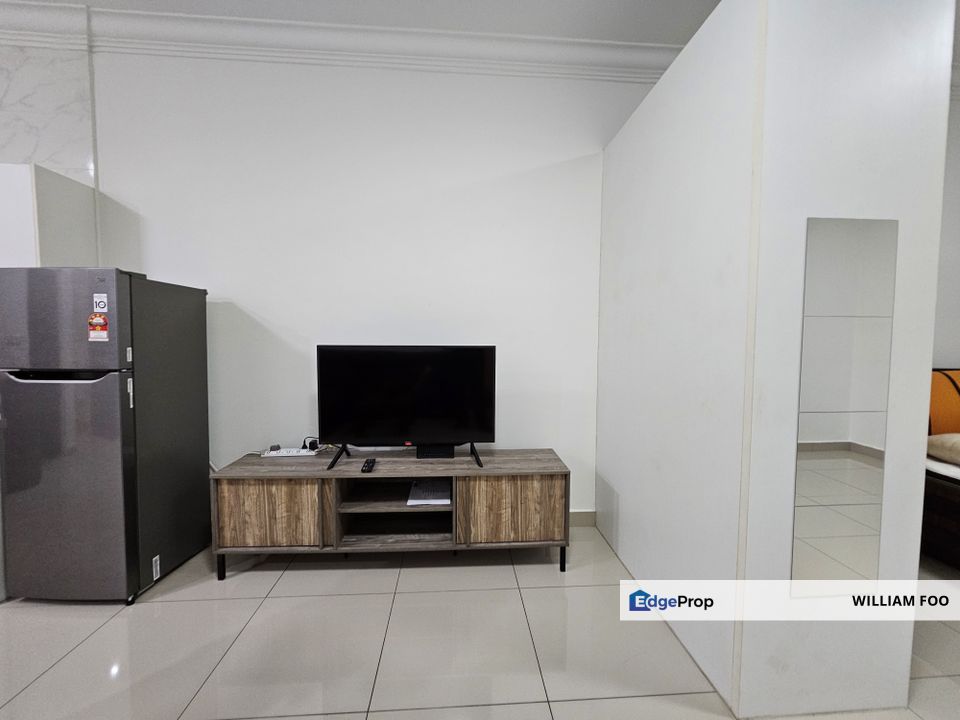 Twin Galaxy Studio Fully Furnish WIFI Low Depo Ren, Johor, Johor Bahru