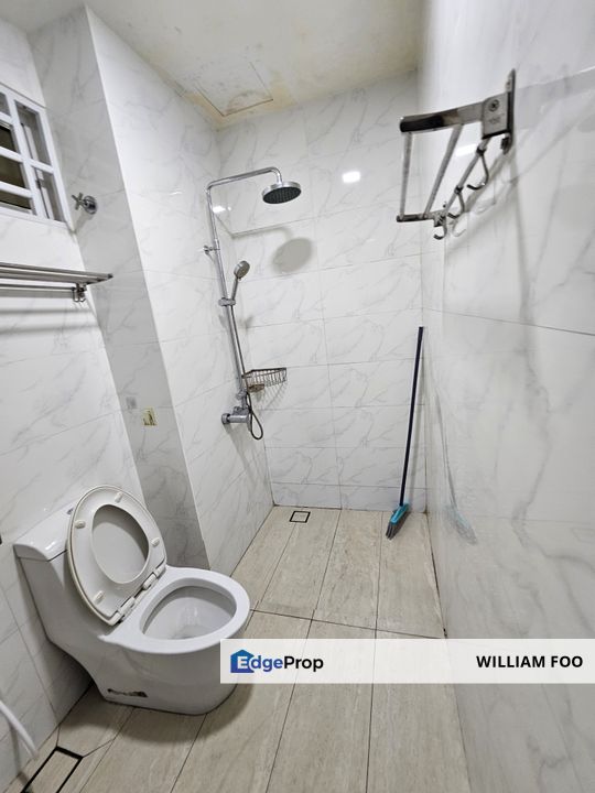 Twin Galaxy Studio Fully Furnish WIFI Low Depo Ren, Johor, Johor Bahru