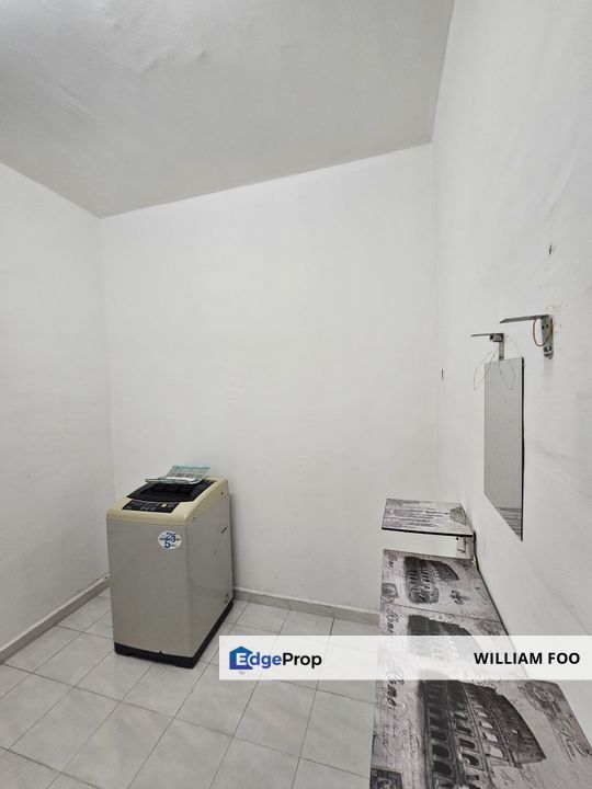 Idaman Senibong Permas 3 Beds 2 Baths Partial Sale, Johor, Permas Jaya/Senibong