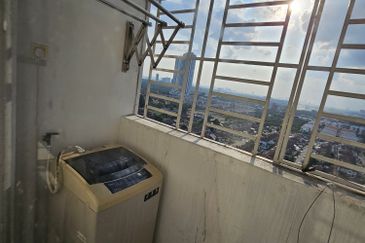 D'Carlton Seaview Residences (Seri Mega)