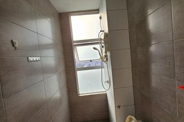 D'Carlton Seaview Residences (Seri Mega)