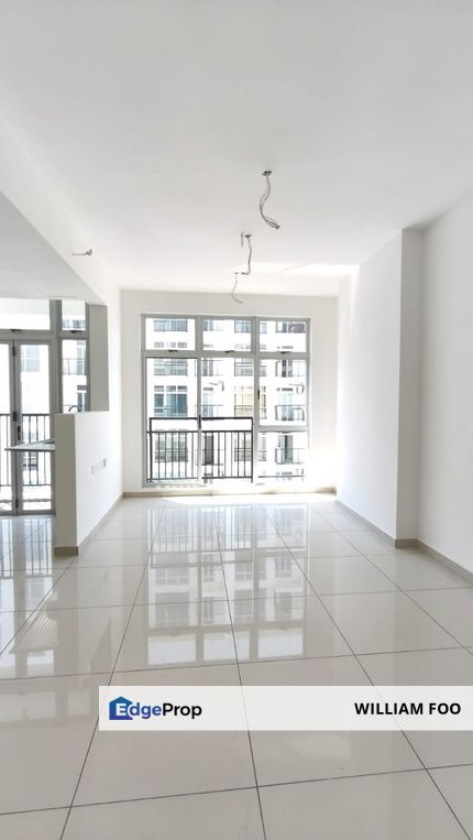 Midas Seri Alam New 2 Bed 2 Bath Unfurnished Below Market Free SPA MOT For Sale, Johor, Pasir Gudang