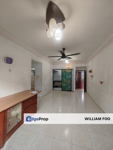 Flat Pelangi Indah @ Ulu Tiram 3 Beds Basic Furnish Low Deposit Low Market For Rent, Johor, Ulu Tiram