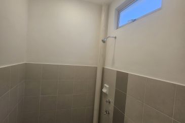 Erica @ Meridin East