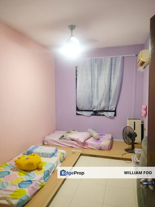 Scientex @ Senai 2 Storey Terrace House 4 Beds 3 Baths Basic Furnished Nice Unit For Sale, Johor, Senai