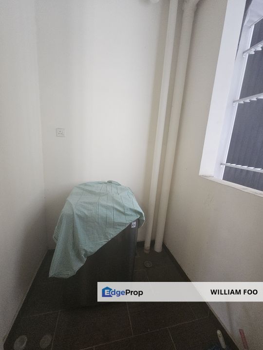 Impian Senibong @ Permas Jaya 3 Beds 2 Baths Fully Furnished Best Value For Sale, Johor, Permas Jaya/Senibong