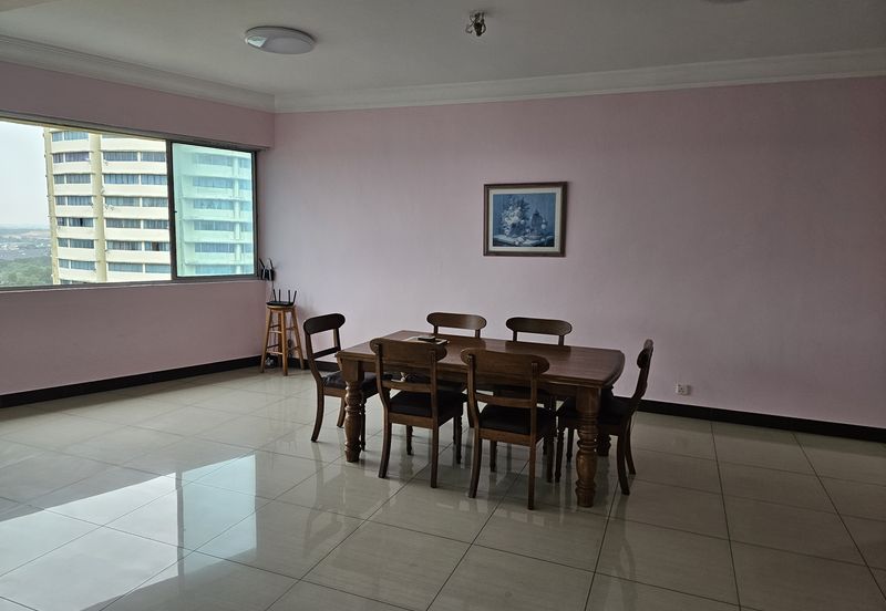 Country Towers Seri Alam Condominium