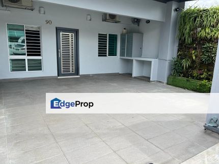 1.5 Story House for Sale - Fully Renovated Freehold - High Ceiling, Selangor, Petaling Jaya
