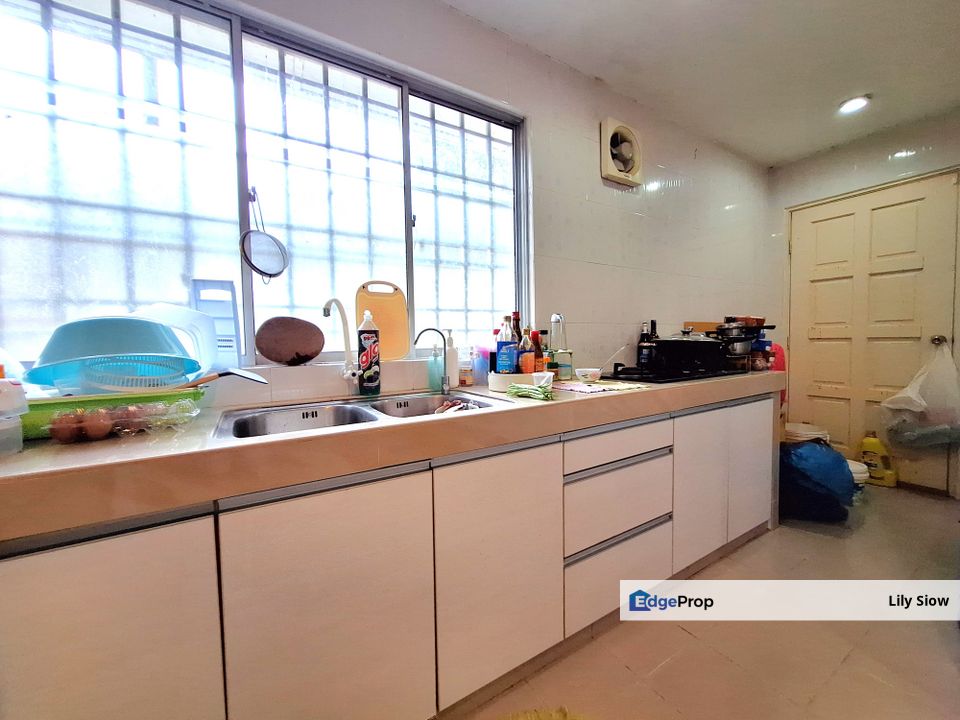 End Lot 🏠1-STOREY 🔶30 x 70 - LEP, Lestari Putra, Selangor, Seri Kembangan