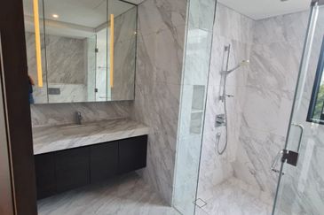 The Light Collection IV