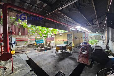 Single Storey Warehouse @ Kawasan Perusahaan Perai To Let