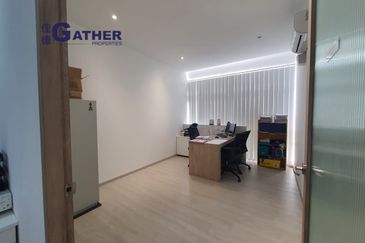 Nova Place L1 Office Unit @ Jelutong For Sale