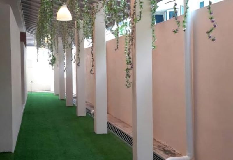 2 units of Single-Storey Bungalows with Big Compound @ Pulau Tikus For Sale