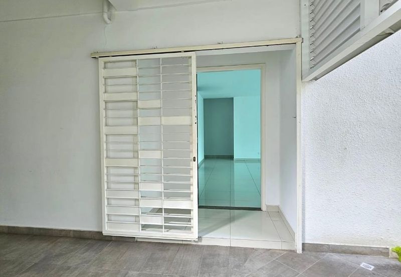 Setia Triangle Persiaran Kelicap *