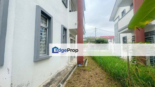 End Lot House. Taman Warisan Putra, Jenderam Hilir, Dengkil, Selangor, Dengkil