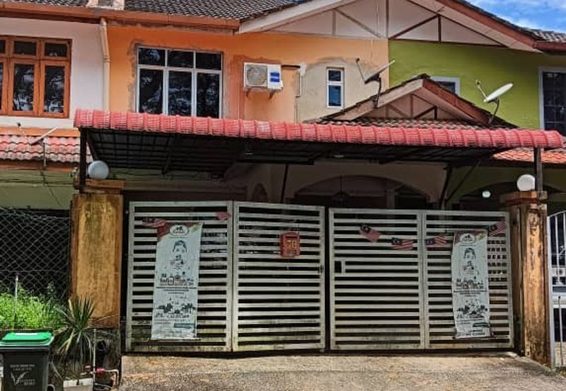 TERES DOUBLE STOREY TAMAN BERLIAN LANGKAWI