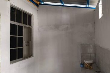 TERES DOUBLE STOREY TAMAN BERLIAN LANGKAWI