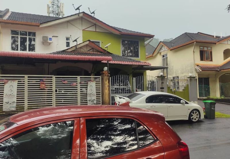 TERES DOUBLE STOREY TAMAN BERLIAN LANGKAWI