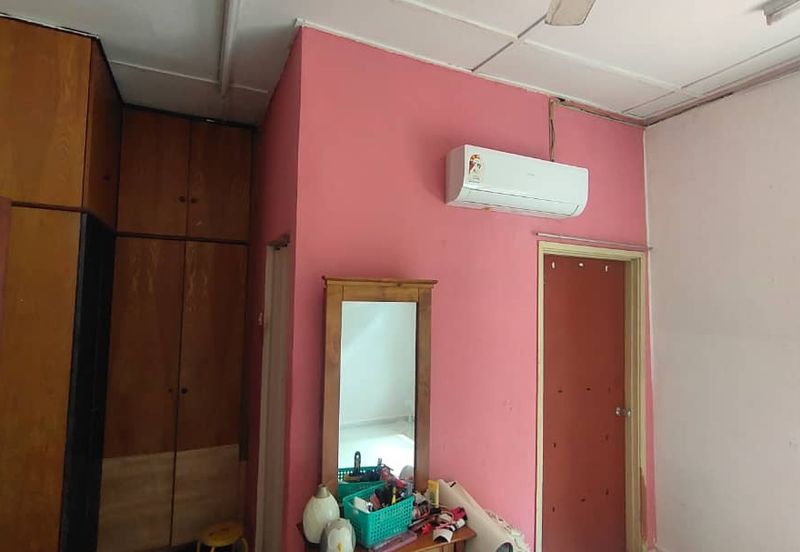 TERES DOUBLE STOREY TAMAN BERLIAN LANGKAWI