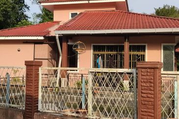 TANAH DUSUN DI LANGKAWI..HOT AREA