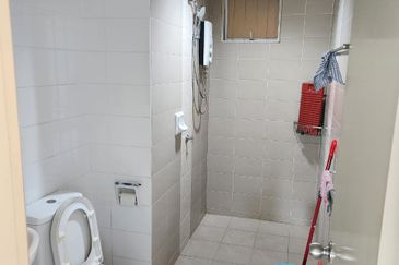 The Zest @ Kinrara 9