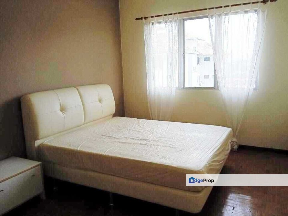 💥Well maintain unit for sales at Akasia, Pusat Bandar Puchong, Selangor, Puchong