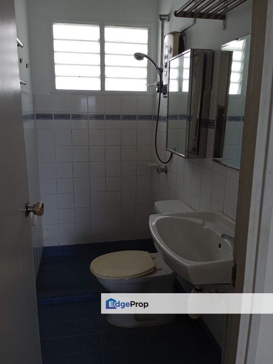 💥Well maintain unit for sales at Akasia, Pusat Bandar Puchong, Selangor, Puchong