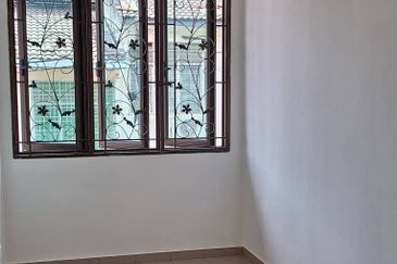 Taman Saujana Puchong