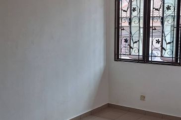 Taman Saujana Puchong