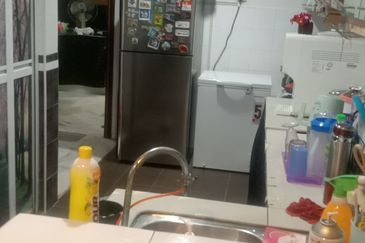 Taman Saujana Puchong