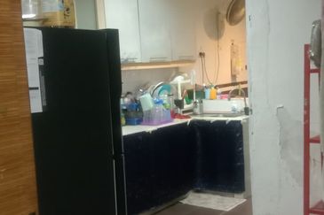 Taman Saujana Puchong