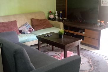 Taman Saujana Puchong