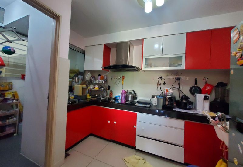 Hijauan Puteri Condominiums