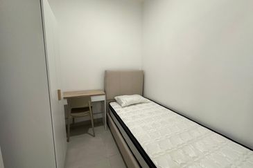 Yolo Signature Suites