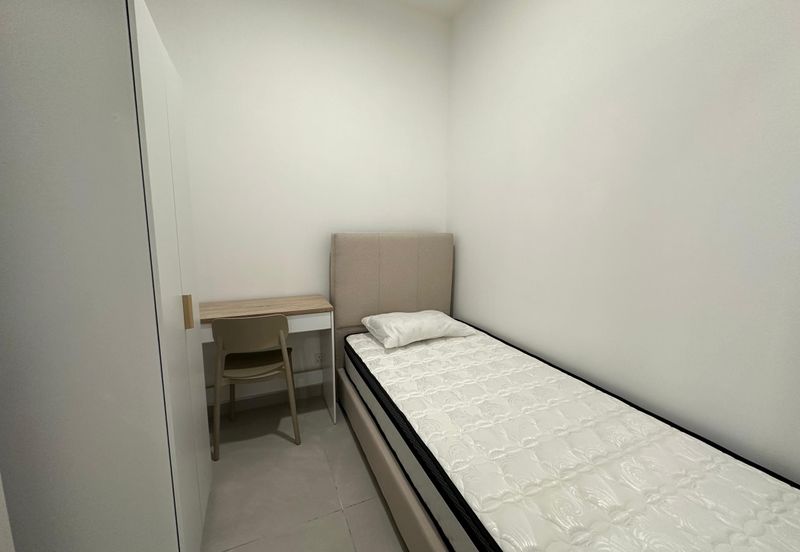 Yolo Signature Suites