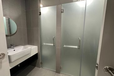 Yolo Signature Suites