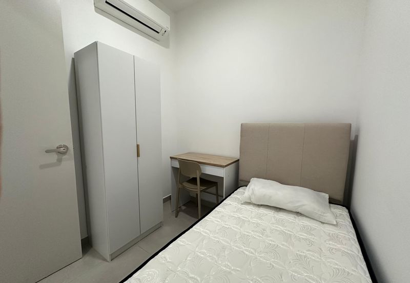 Yolo Signature Suites