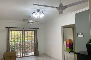 Kenanga Apartment, Puchong